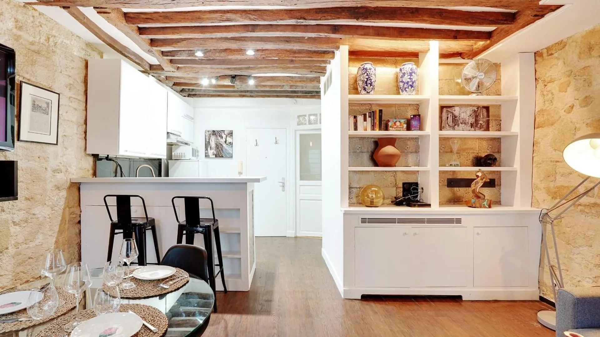 Marais - Vosges Luxury Flat Daire Paris Fransa